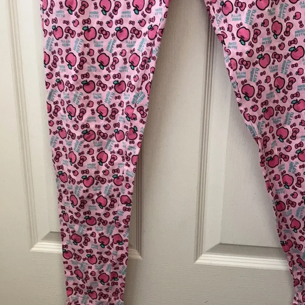 FINAL MARKDOWN Girls hello kitty Sleep Bottoms 13/14 years
